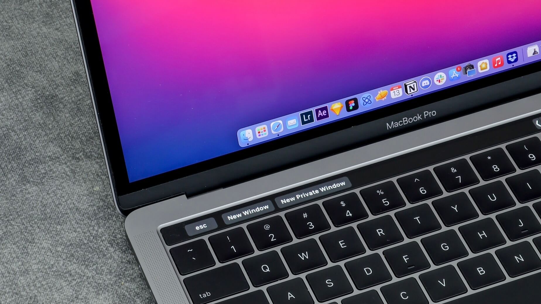 MacBook Pro MacBook Pro